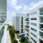 1 Dormitorio y terraza Morros. Vista mar