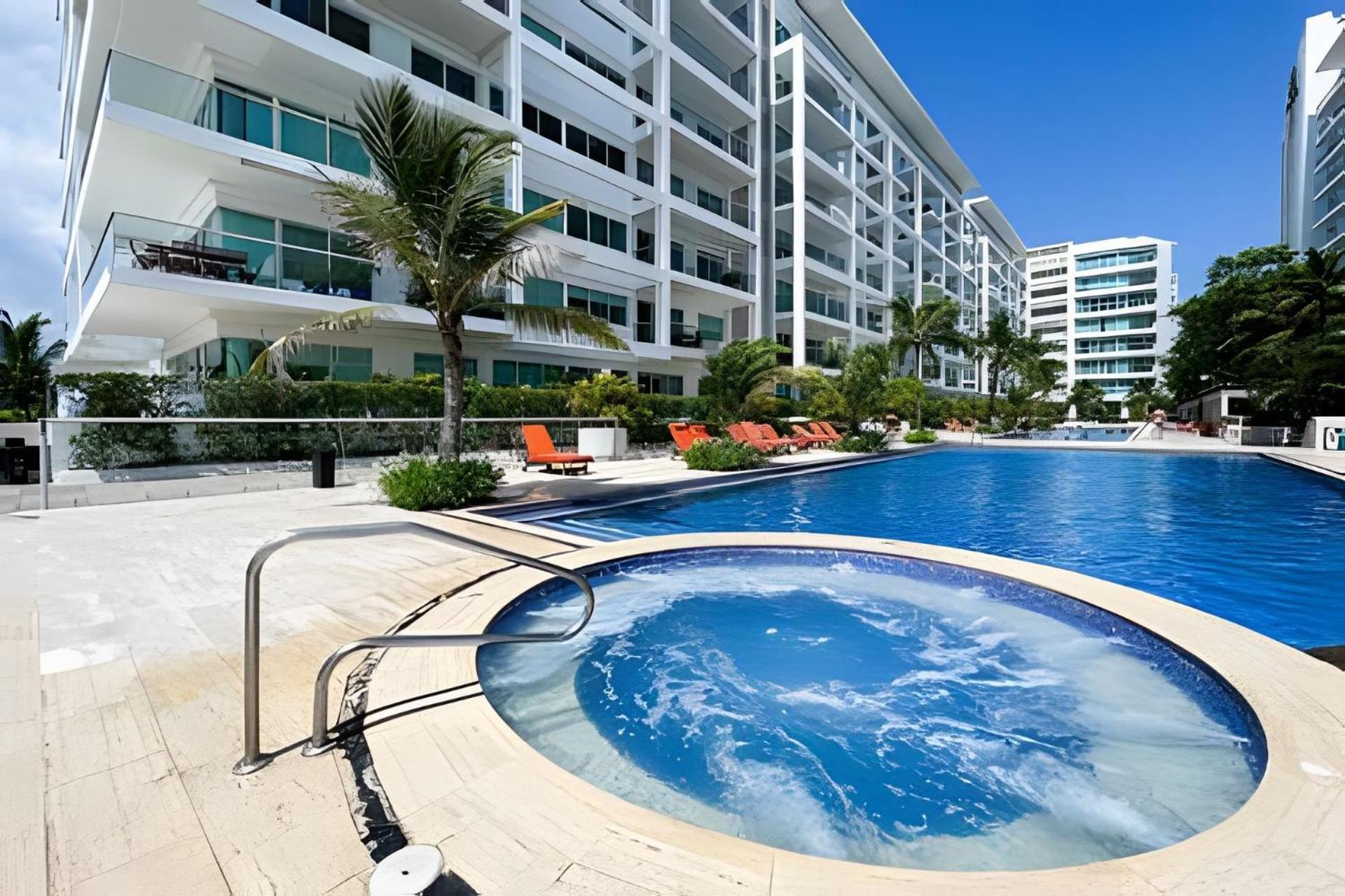 1 Dormitorio y terraza Morros. Vista mar Cartagena
